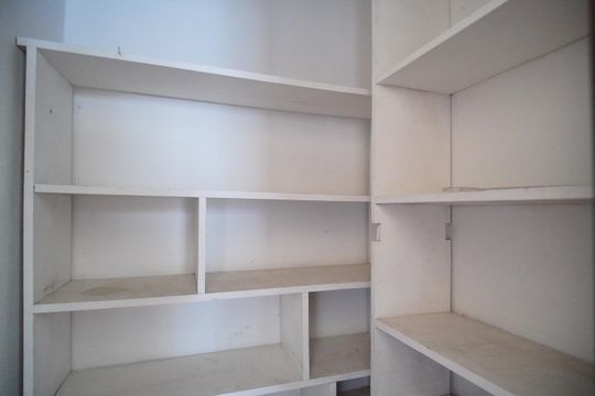 Despensa de apartamento para alugar com 3 quartos, 100m² em Ouro Branco, Novo Hamburgo