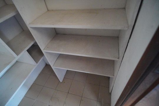 Despensa de apartamento para alugar com 3 quartos, 100m² em Ouro Branco, Novo Hamburgo