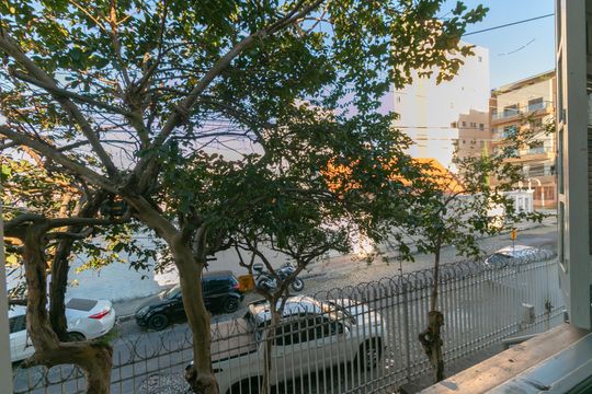 Casa à venda com 2 quartos, 300m² em Floresta, Belo Horizonte