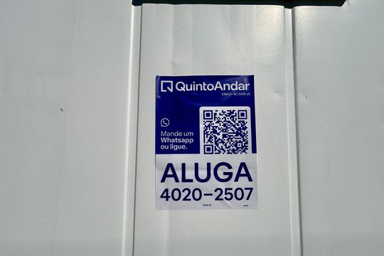 Placa  de apartamento para alugar com 1 quarto, 15m² em Córrego Grande, Florianópolis