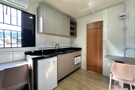 Studio de casa para alugar com 1 quarto, 15m² em Córrego Grande, Florianópolis