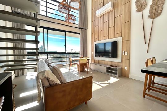 Sala de apartamento para alugar com 1 quarto, 57m² em Barra da Lagoa, Florianópolis