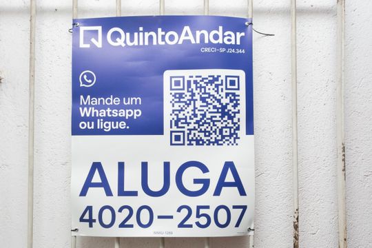 Placa de casa para alugar com 2 quartos, 120m² em Jardim Moreno, São Paulo