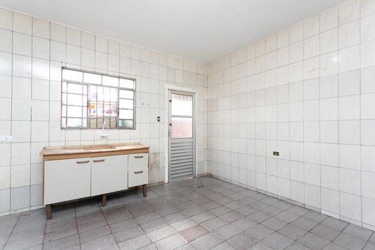 Cozinha de casa para alugar com 2 quartos, 120m² em Jardim Moreno, São Paulo