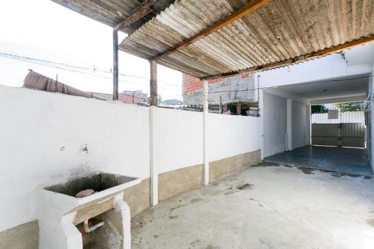 Área de Serviço de casa para alugar com 2 quartos, 120m² em Jardim Moreno, São Paulo