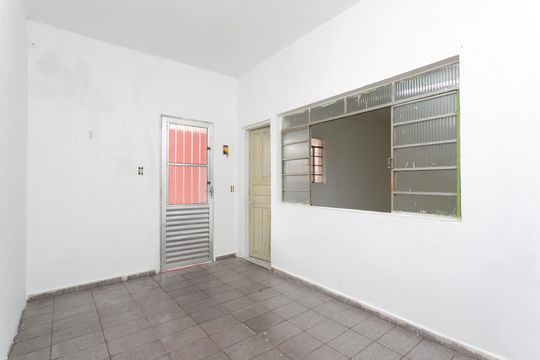 Casa para alugar com 2 quartos, 120m² em Jardim Moreno, São Paulo