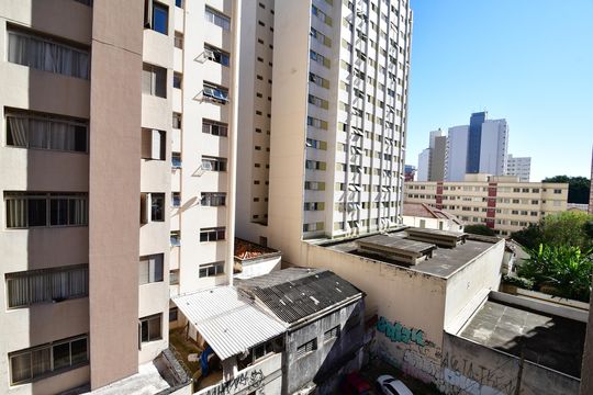  Sala - Vista de apartamento à venda com 1 quarto, 42m² em Botafogo, Campinas