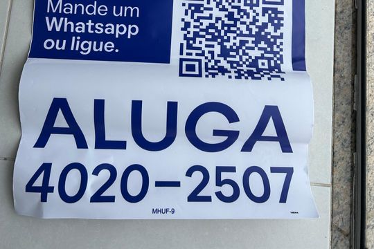 Placa MHUF-9 de casa para alugar com 3 quartos, 138m² em Rio Tavares Central, Florianópolis