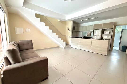 Casa para alugar com 3 quartos, 138m² em Rio Tavares Central, Florianópolis