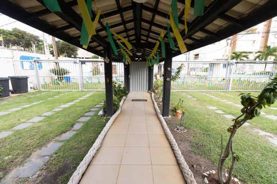 Casa de Condomínio para alugar com 1 quarto, 43m² em Itapuã, Salvador