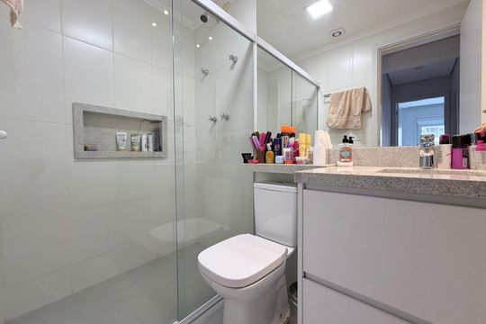 Banheiro de apartamento à venda com 3 quartos, 112m² em Santo Antônio, São Caetano do Sul