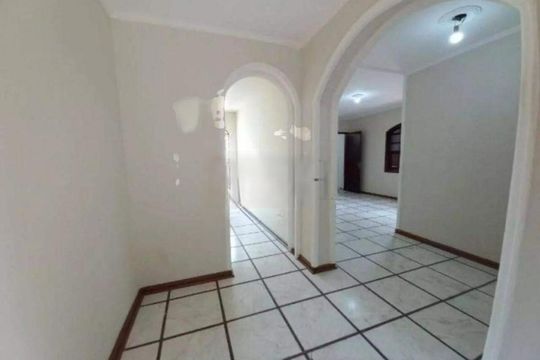 Casa à venda com 3 quartos, 150m² em Oswaldo Cruz, São Caetano do Sul