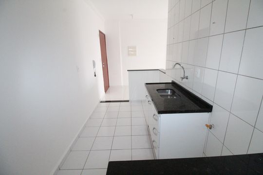 Cozinha de apartamento para alugar com 2 quartos, 62m² em Vila Maria, São José dos Campos