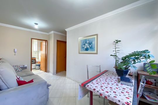 Apartamento à venda com 2 quartos, 50m² em Jardim Bandeirantes, Contagem
