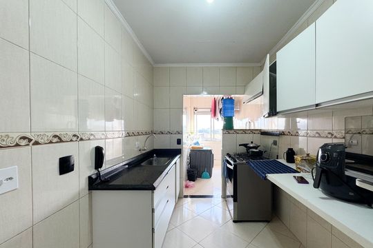 Cozinha de apartamento à venda com 2 quartos, 70m² em Vila Jordanopolis, São Bernardo do Campo