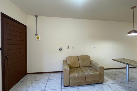 Casa à venda com 3 quartos, 75m² em Campestre, São Leopoldo