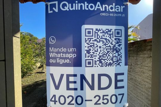 Placa instalada em 03/07/2026 com o código VZOE-17 de casa à venda com 3 quartos, 75m² em Campestre, São Leopoldo