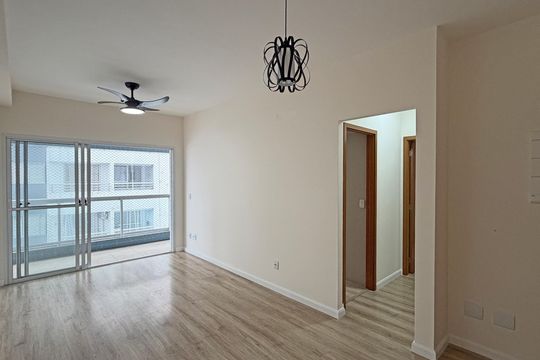 Apartamento para alugar com 2 quartos, 82m² em Boqueirão, Santos