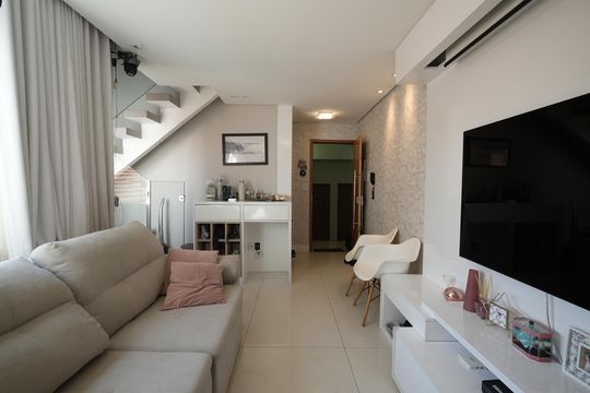 Sala de apartamento à venda com 2 quartos, 184m² em Jardim, Santo André
