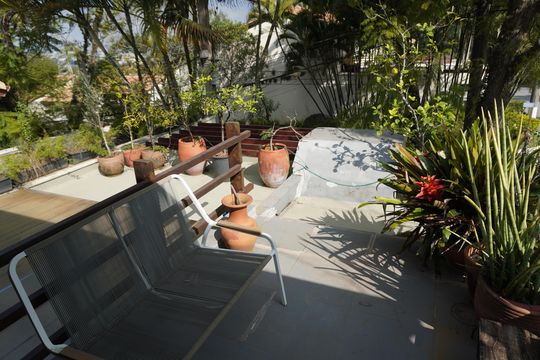 Área Externa de casa de condomínio à venda com 3 quartos, 180m² em Centro de Apoio I (alphaville), Santana de Parnaíba