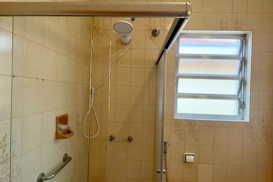 Banheiro da Suíte de casa à venda com 3 quartos, 135m² em Pompeia, São Paulo