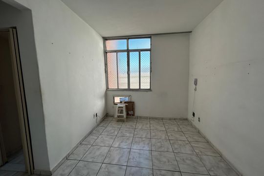 Sala de apartamento à venda com 2 quartos, 40m² em Vila Valqueire, Rio de Janeiro