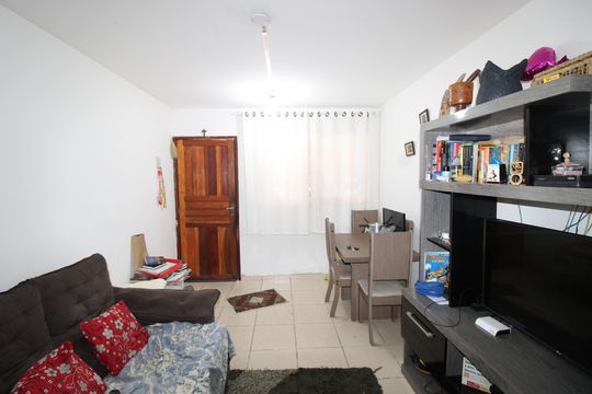 Sala de apartamento à venda com 2 quartos, 65m² em Vila Taquari, São Paulo