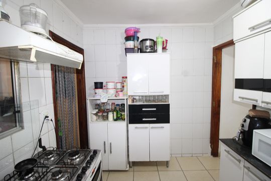 Cozinha de apartamento à venda com 2 quartos, 65m² em Vila Taquari, São Paulo
