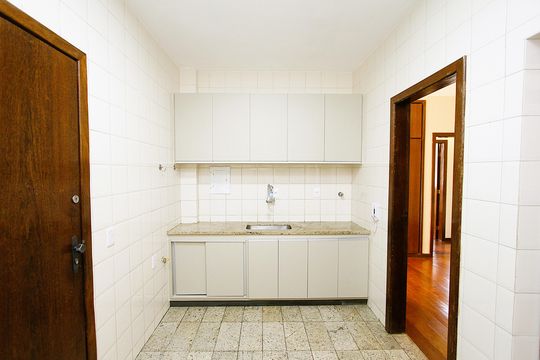 Cozinha de apartamento para alugar com 3 quartos, 112m² em Gutierrez, Belo Horizonte