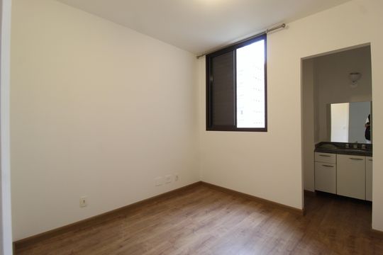 Quarto 2 - Suíte de apartamento para alugar com 2 quartos, 78m² em Indianópolis, São Paulo