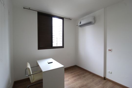 Quarto 1 - Suíte de apartamento para alugar com 2 quartos, 78m² em Indianópolis, São Paulo