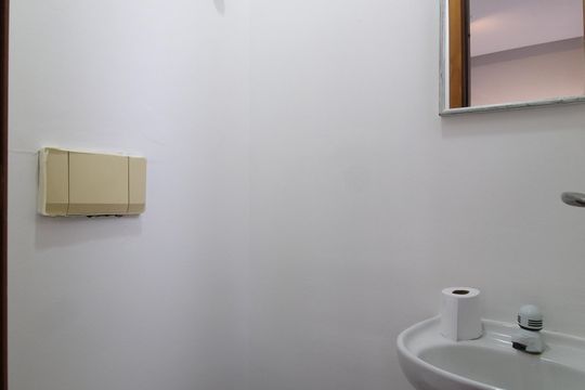 Lavabo de apartamento para alugar com 2 quartos, 78m² em Indianópolis, São Paulo