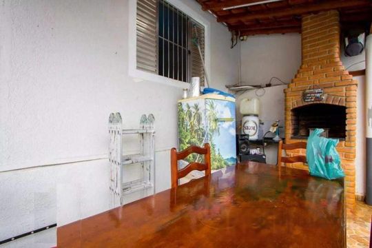 Casa à venda com 2 quartos, 224m² em Parque Novo Oratório, Santo André