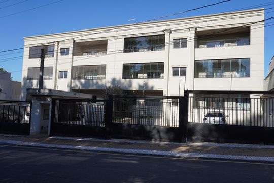Fachada de apartamento para alugar com 2 quartos, 79m² em Parque Novo Mundo, Americana