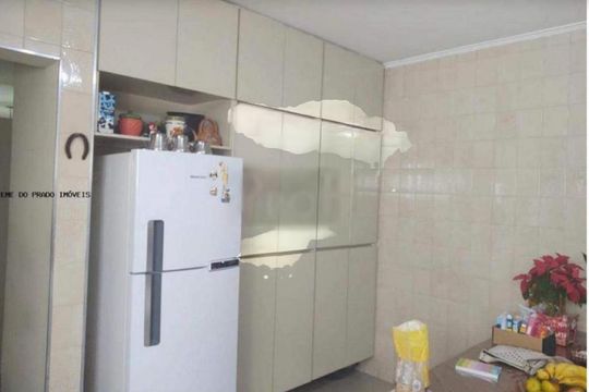 Casa à venda com 3 quartos, 334m² em Barcelona, Santo André