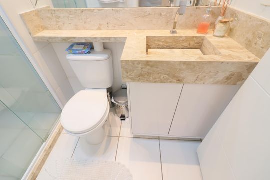 Banheiro de apartamento à venda com 2 quartos, 46m² em Novo Osasco, Osasco