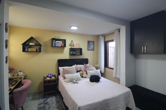 Quarto 1 de casa à venda com 2 quartos, 167m² em Parque das Arvores, São Paulo