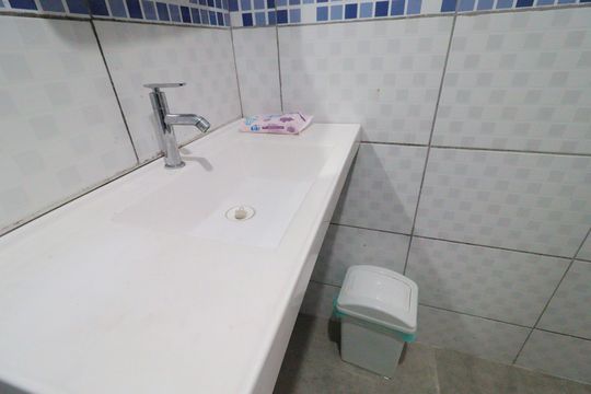 Banheiro de apartamento à venda com 2 quartos, 59m² em Parque das Arvores, São Paulo