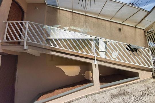 Casa à venda com 4 quartos, 410m² em Parque das Nações, Santo André