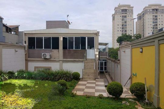 Casa à venda com 3 quartos, 450m² em Campestre, São Caetano do Sul