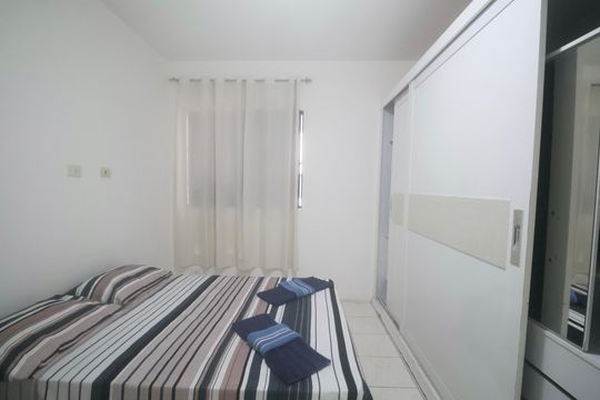 Quarto de apartamento para alugar com 3 quartos, 170m² em Barra Funda, Guarujá