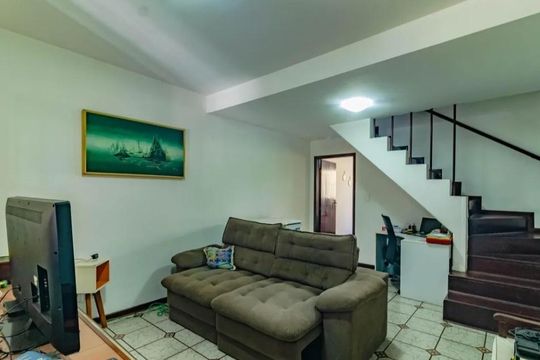 Casa à venda com 2 quartos, 120m² em Cidade Vargas, São Paulo
