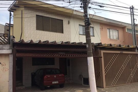 Garagem de casa à venda com 2 quartos, 120m² em Cidade Vargas, São Paulo