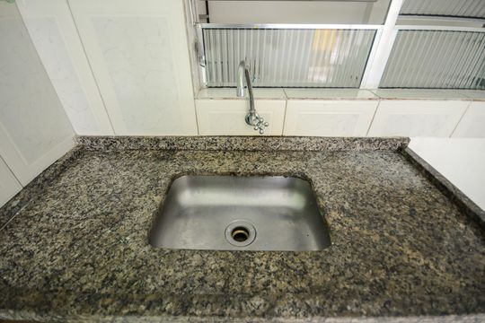 Cozinha de kitnet/studio para alugar com 1 quarto, 44m² em Vila Boacava, São Paulo