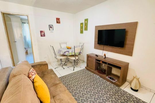 Sala de apartamento para alugar com 2 quartos, 46m² em Parque Industrial Ramos de Freitas, Embu das Artes