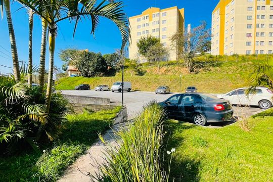 Área comum de apartamento para alugar com 2 quartos, 46m² em Parque Industrial Ramos de Freitas, Embu das Artes