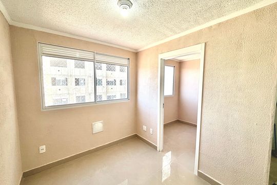 Sala de apartamento para alugar com 2 quartos, 34m² em Vila Silvia, São Paulo