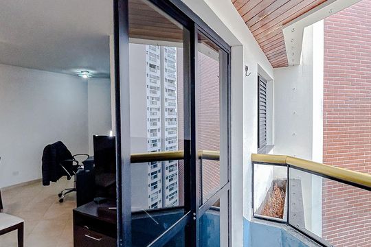 Varanda de apartamento para alugar com 3 quartos, 93m² em Vila Azevedo, São Paulo