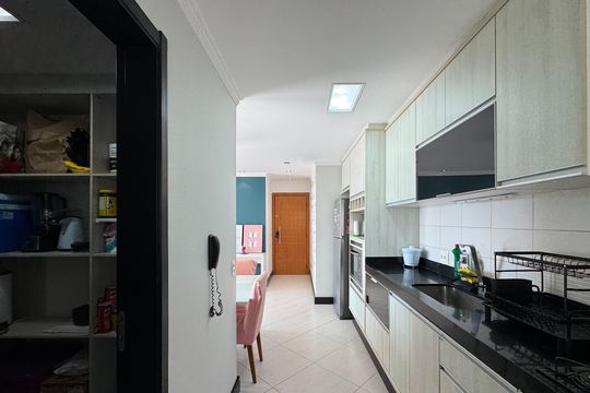 Cozinha de apartamento à venda com 3 quartos, 87m² em Nova Petrópolis, São Bernardo do Campo