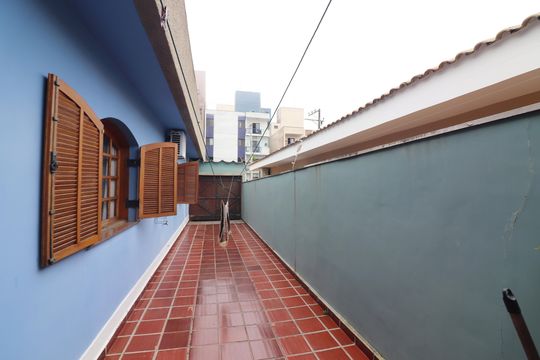 Corredor de casa à venda com 3 quartos, 292m² em Nova Petrópolis, São Bernardo do Campo
